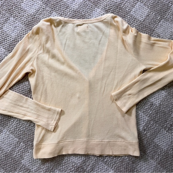 Pact Daffodil Noa Baby Cardigan Waffle Knit Lightweight Yellow Button M - Picture 5 of 7